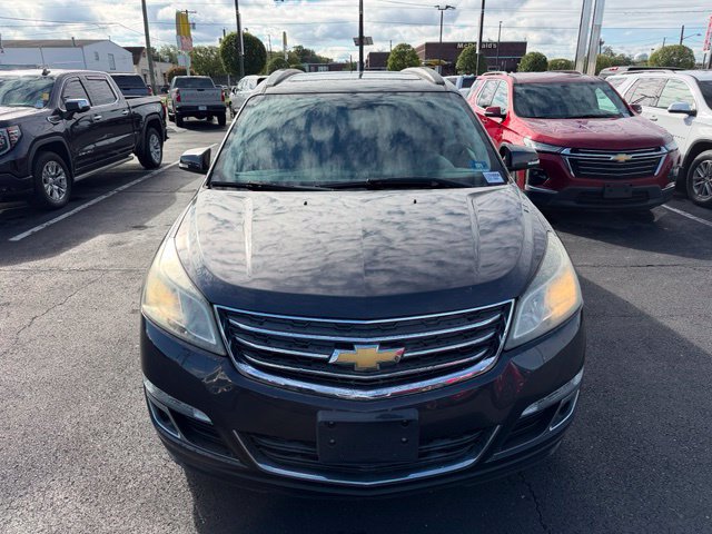 Used 2016 Chevrolet Traverse LT w/ Style and Technology Package AWD/4WD image 2