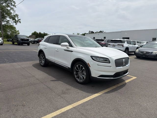 Used 2021 Lincoln Nautilus Reserve w/ Equipment Group 201A AWD/4WD image 7