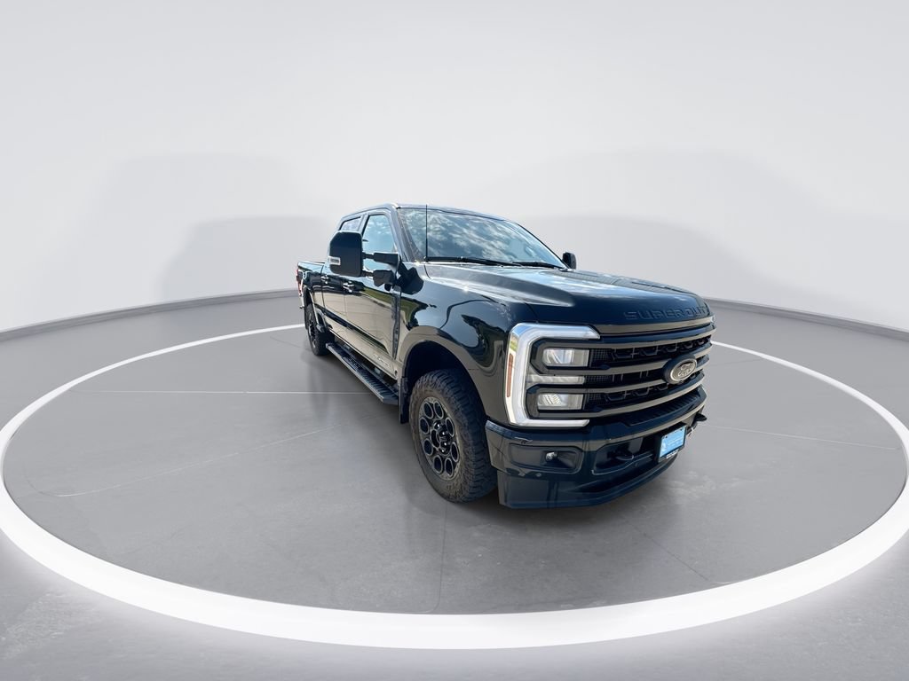 Used 2024 Ford F250 Lariat w/ Lariat Ultimate Package AWD/4WD image 2
