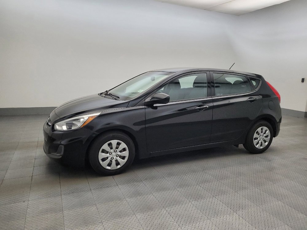 Used 2017 Hyundai Accent SE FWD image 2