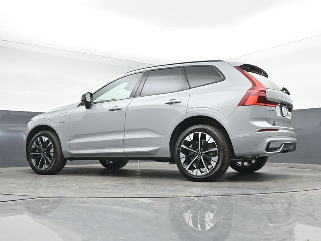 New 2026 Volvo XC60 T8 Plus w/ Protection Package Premier AWD/4WD image 43