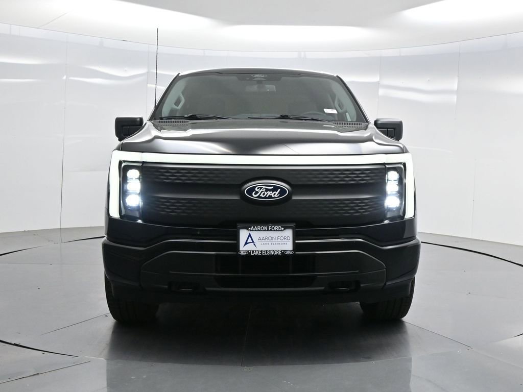 Used 2025 Ford F150 Lightning XLT image 28