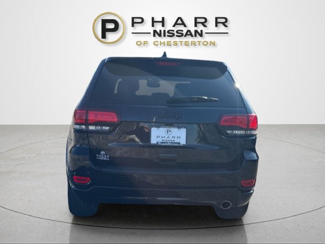 Used 2020 Jeep Grand Cherokee Altitude AWD/4WD image 4