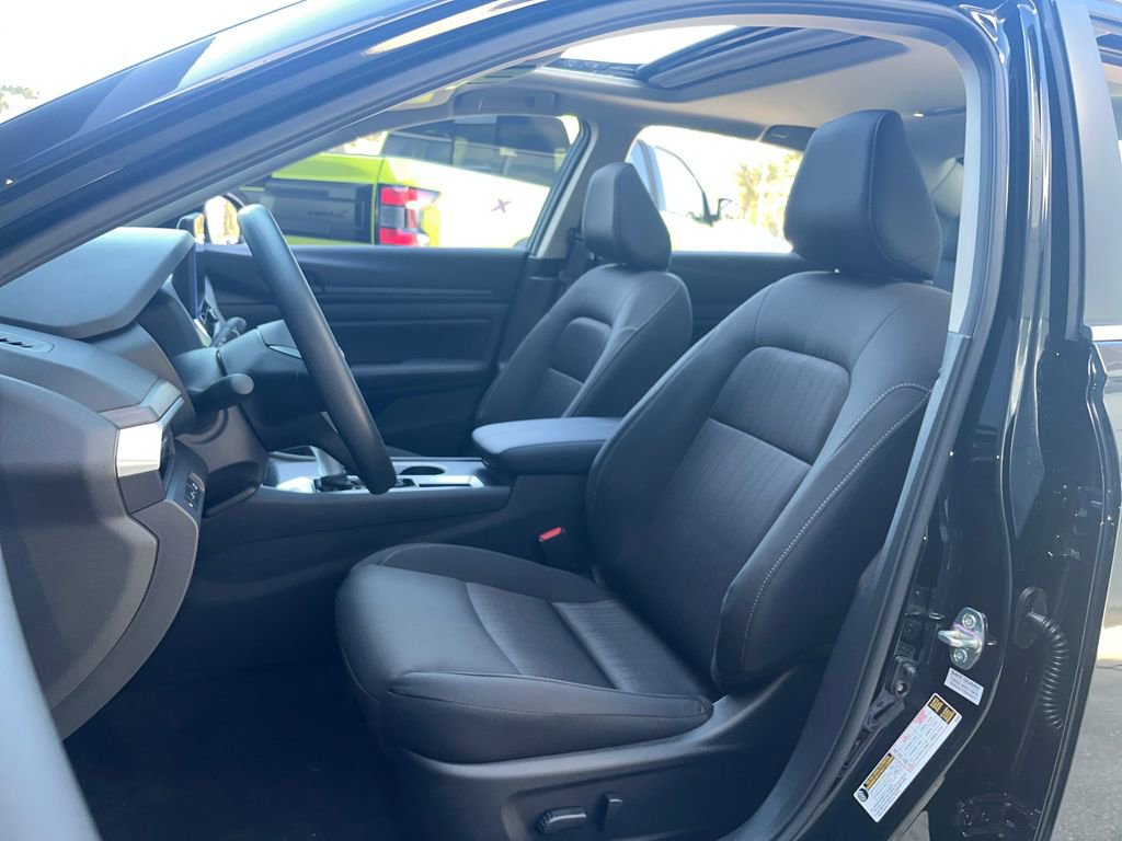 New 2026 Nissan Altima 2.5 SV image 9