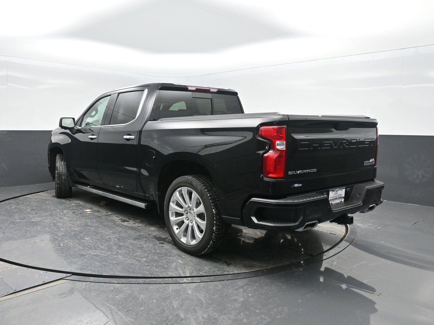 Used 2021 Chevrolet Silverado 1500 High Country image 50