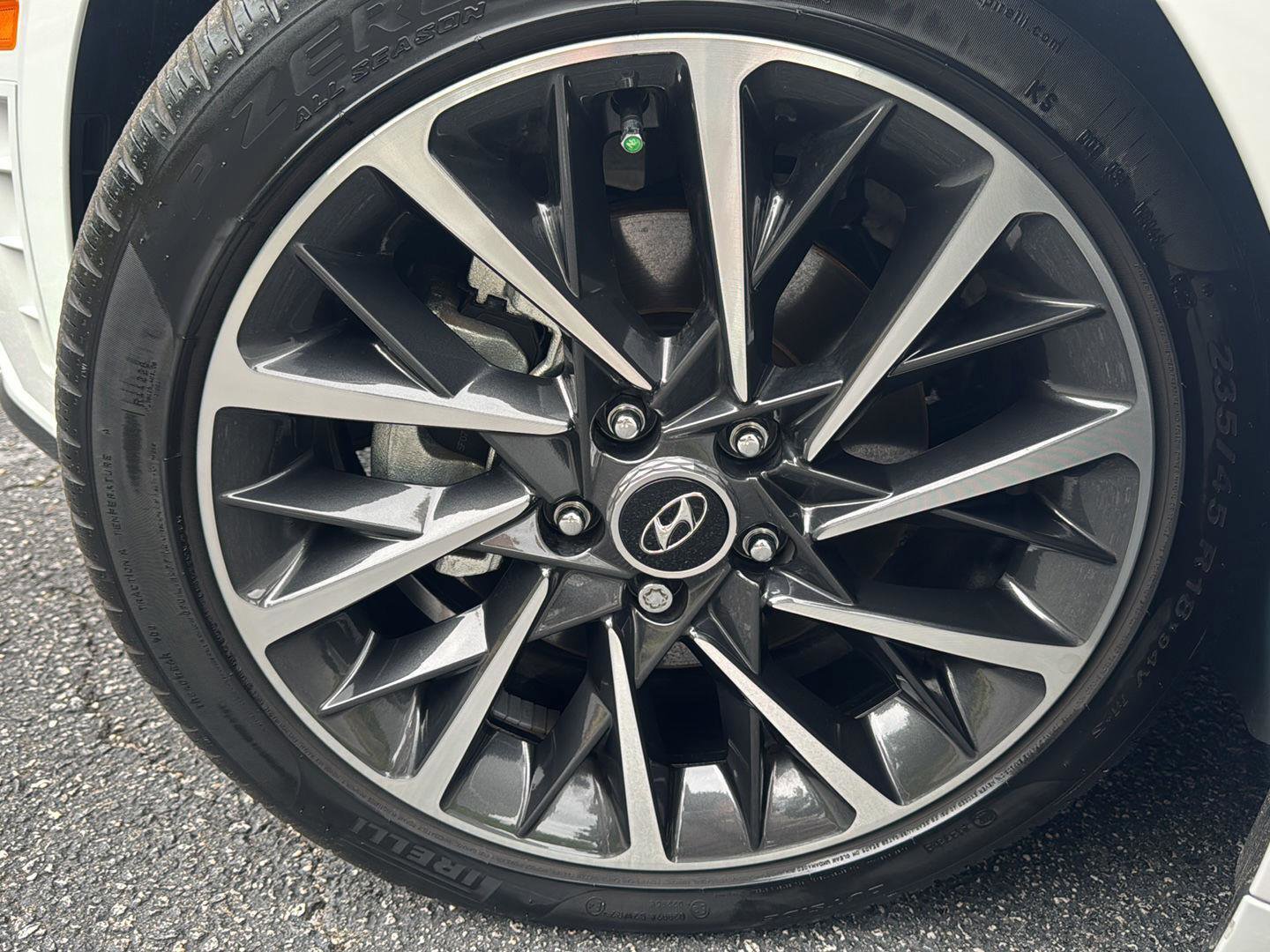 Used 2023 Hyundai Sonata Limited FWD image 10