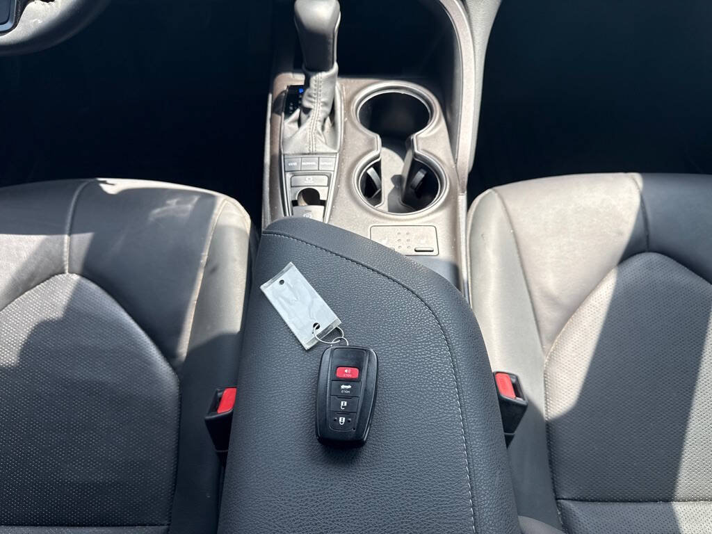 Used 2024 Toyota Camry XSE FWD image 26