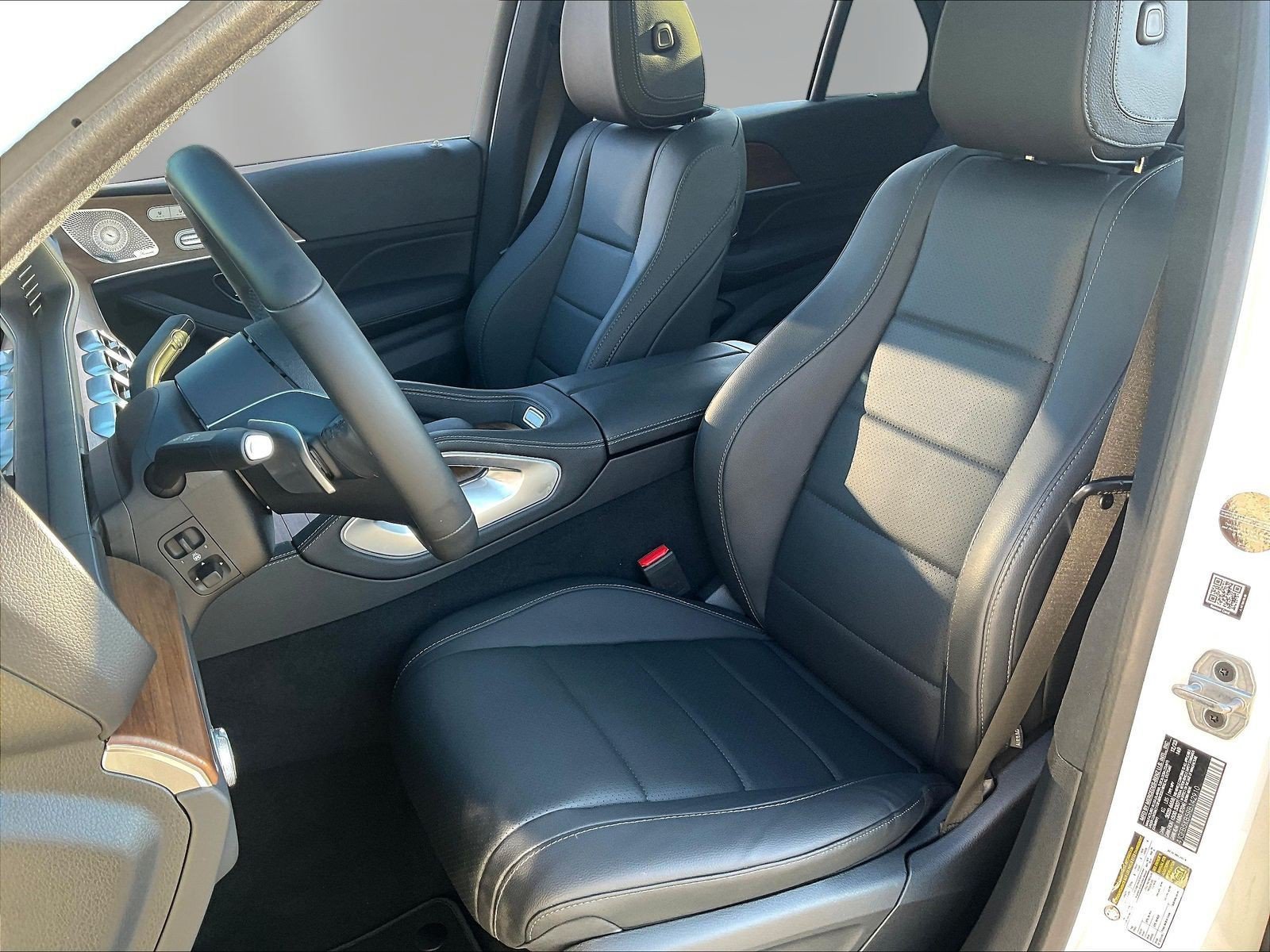 Certified 2024 Mercedes-Benz GLE 450 4MATIC image 23