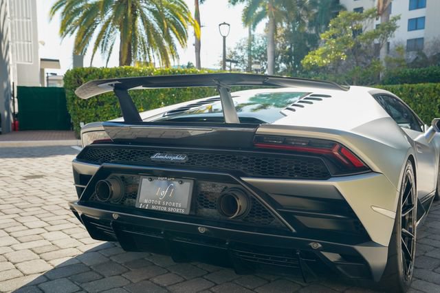 Used 2020 Lamborghini Huracan EVO AWD/4WD image 47
