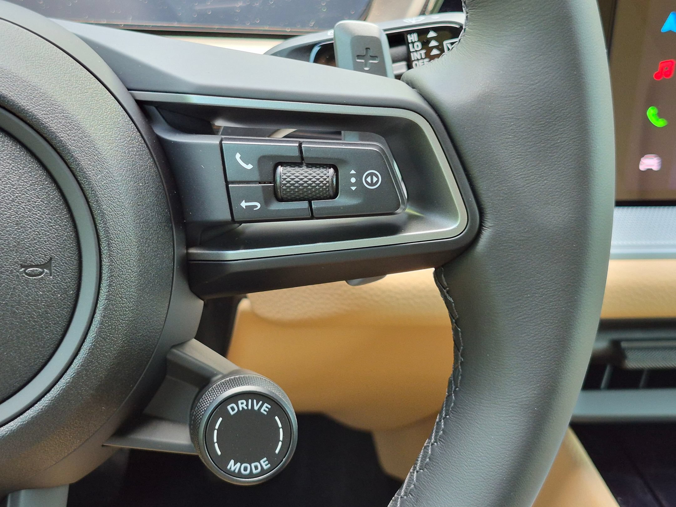 New 2026 Porsche Cayenne AWD/4WD image 10