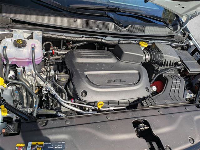 New 2026 Chrysler Pacifica Select image 16
