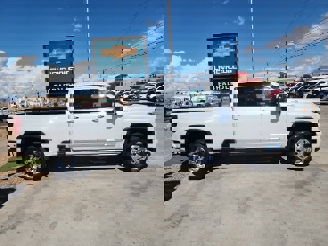 New 2026 Chevrolet Silverado 3500 High Country w/ Technology Package image 3