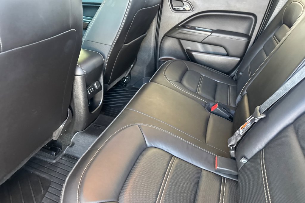 Used 2018 GMC Canyon Denali AWD/4WD image 6