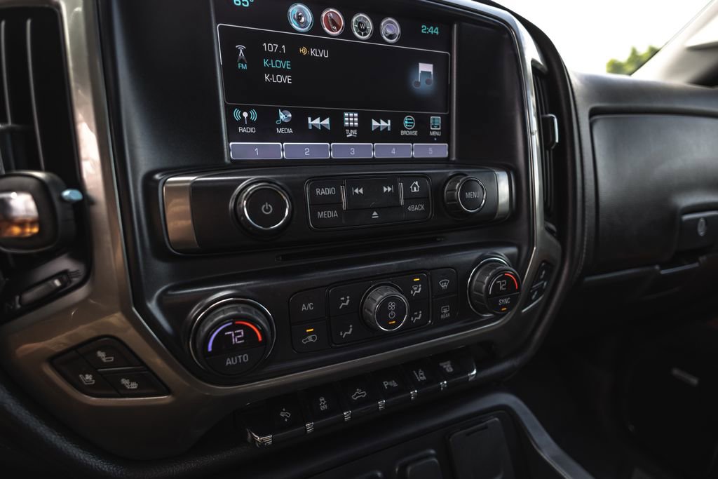 Used 2019 Chevrolet Silverado 3500 High Country AWD/4WD image 22