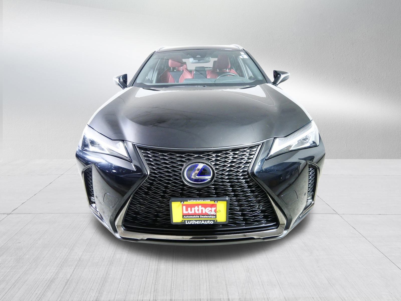 Used 2020 Lexus UX 250h F Sport image 2