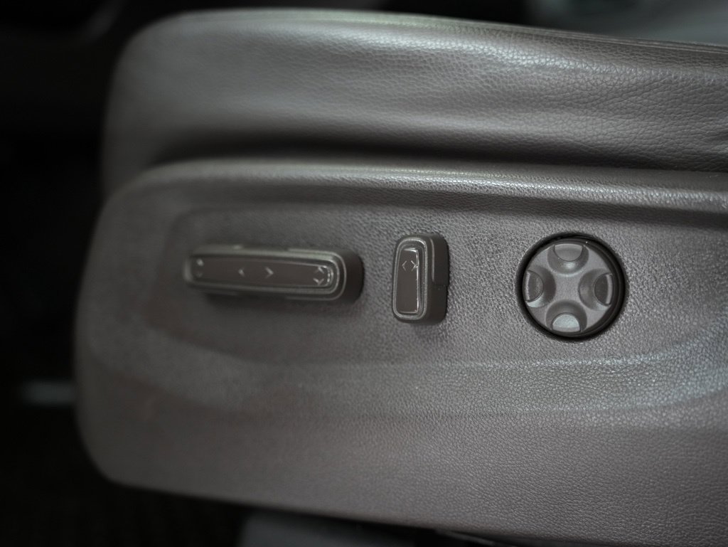 Used 2018 Honda Odyssey EX-L image 45
