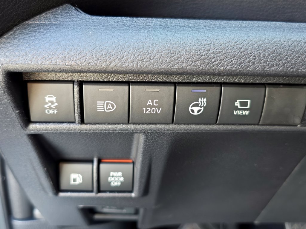 New 2026 Toyota Sienna Platinum AWD/4WD image 11