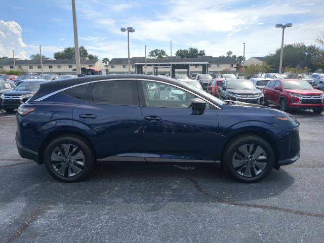 Used 2025 Nissan Murano SL AWD/4WD image 5