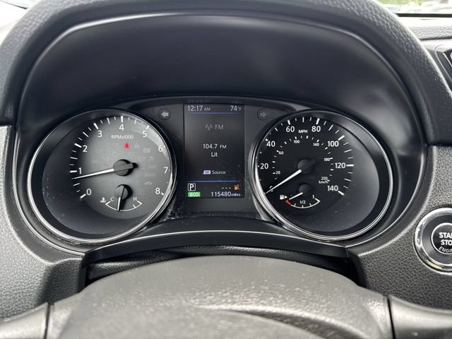Used 2020 Nissan Rogue SV AWD/4WD image 11