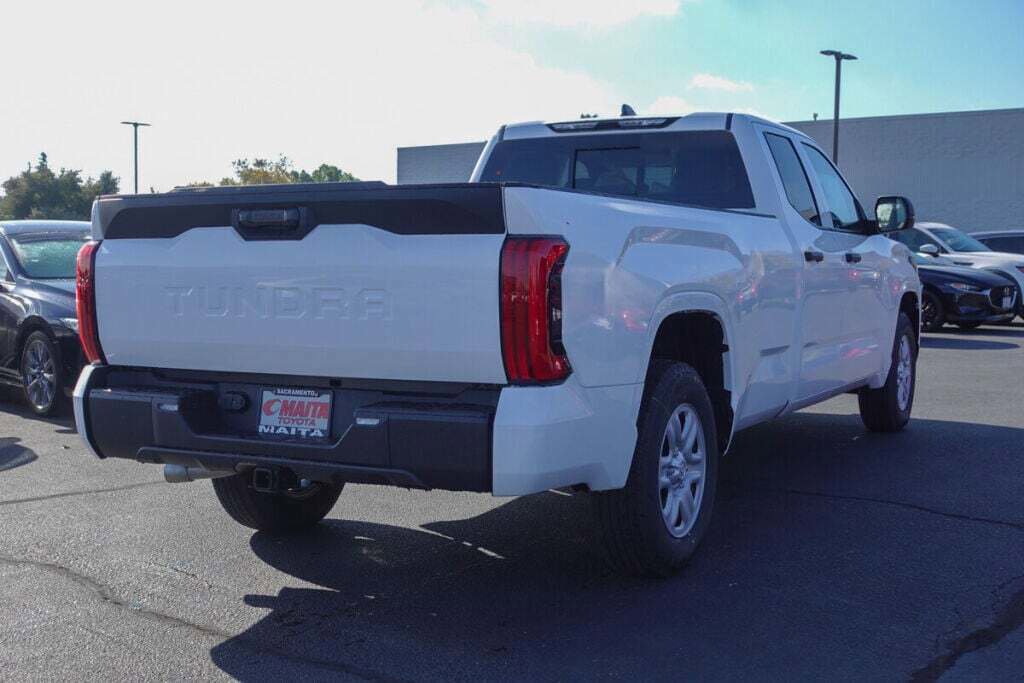 New 2026 Toyota Tundra SR image 3
