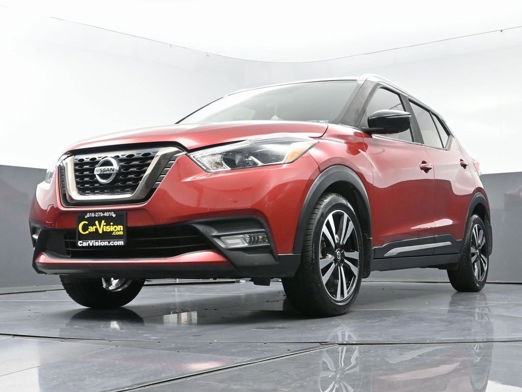Used 2019 Nissan Kicks SR image 46
