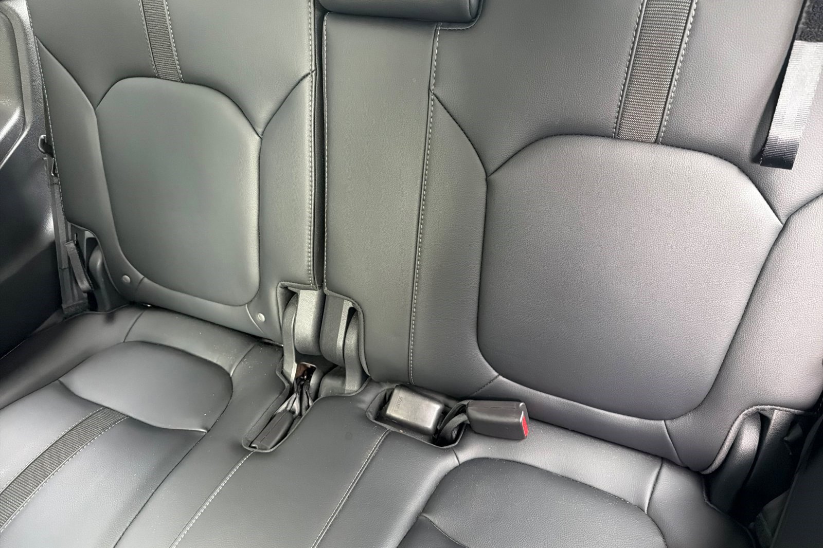 Used 2025 Honda Pilot Touring image 19