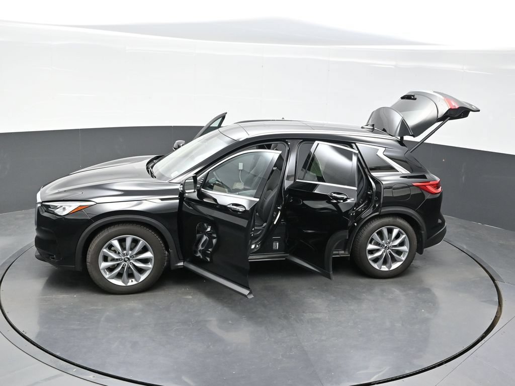 Used 2019 INFINITI QX50 Luxe w/ Navigation Package AWD/4WD image 45
