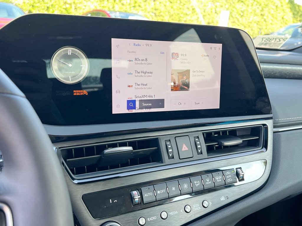Certified 2025 Lexus ES 350 w/ Premium Package FWD image 15