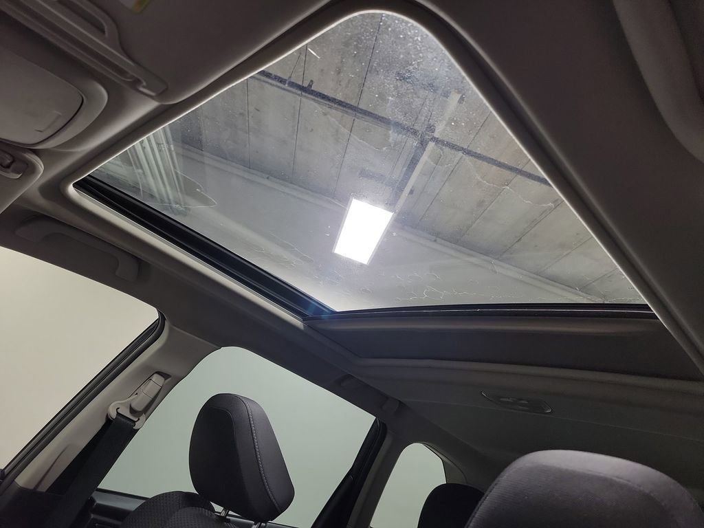 Used 2023 Subaru Forester Premium image 14