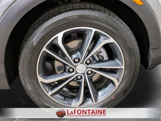 Used 2023 Buick Encore GX Essence image 28