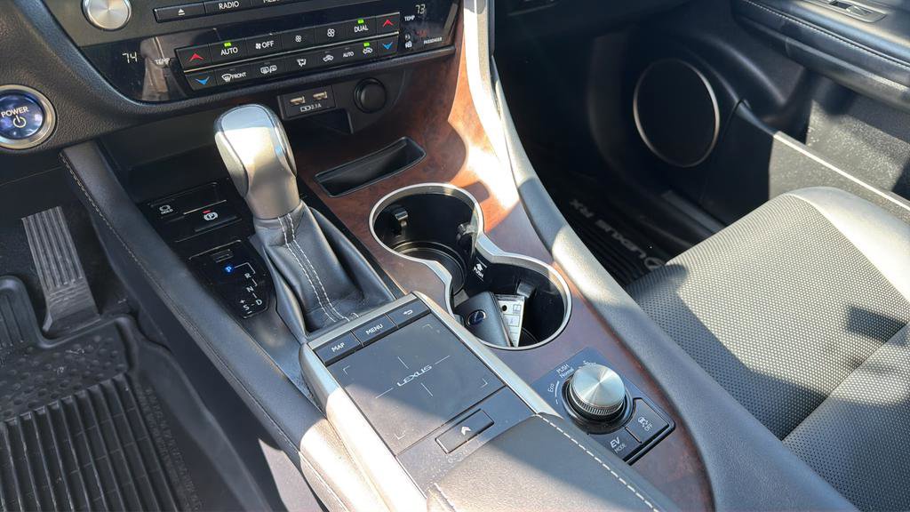 Used 2020 Lexus RX 450h AWD w/ Premium Package image 27