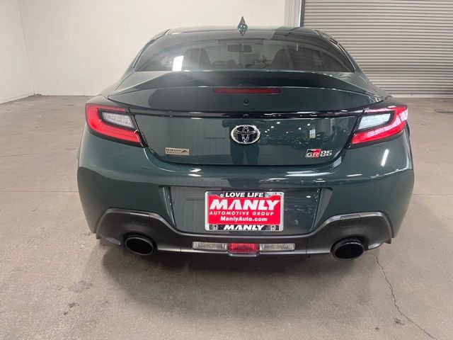 Used 2025 Toyota GR86 Hakone Edition RWD image 4