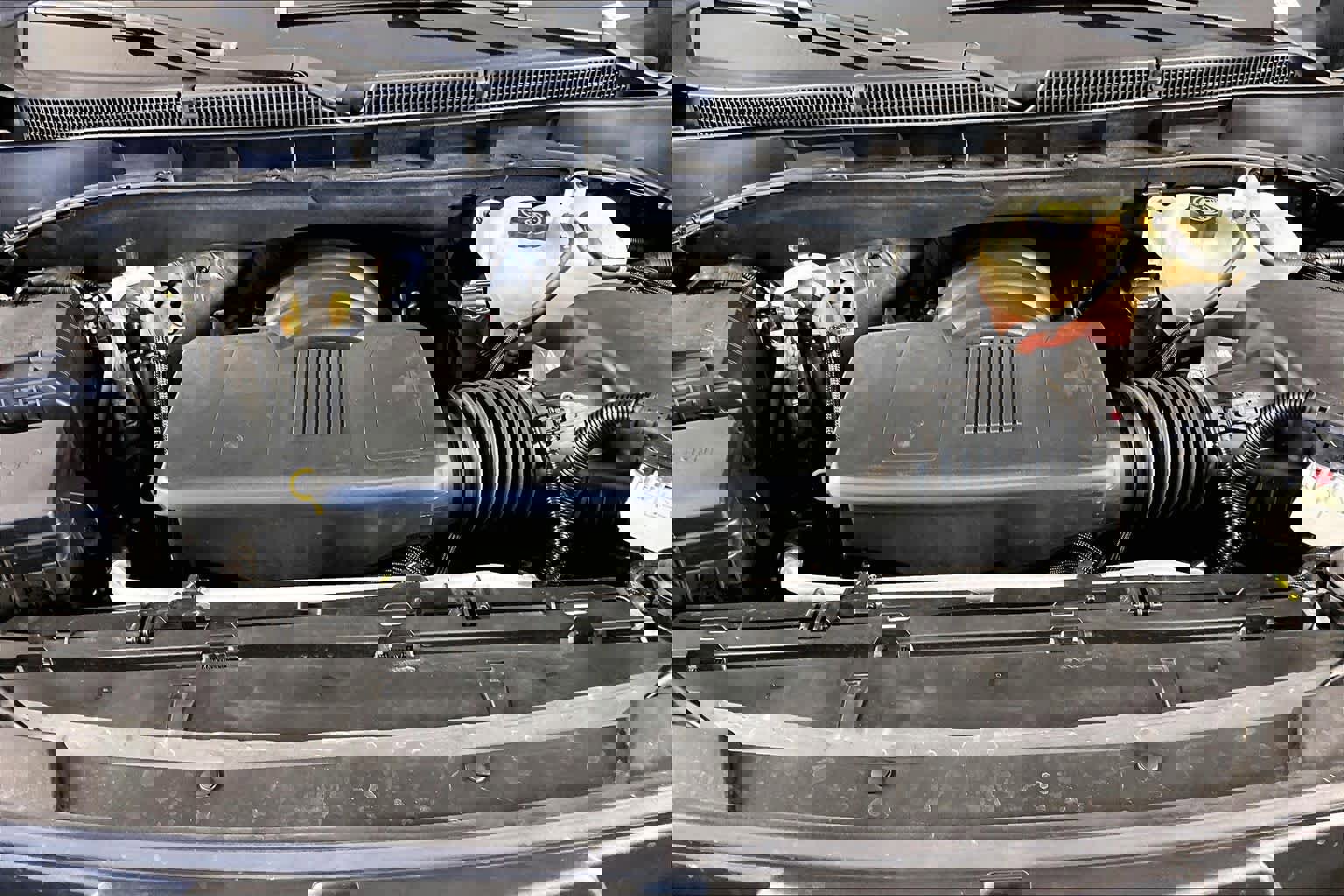 Used 2023 GMC Yukon XL Denali w/ Denali Reserve Package image 30