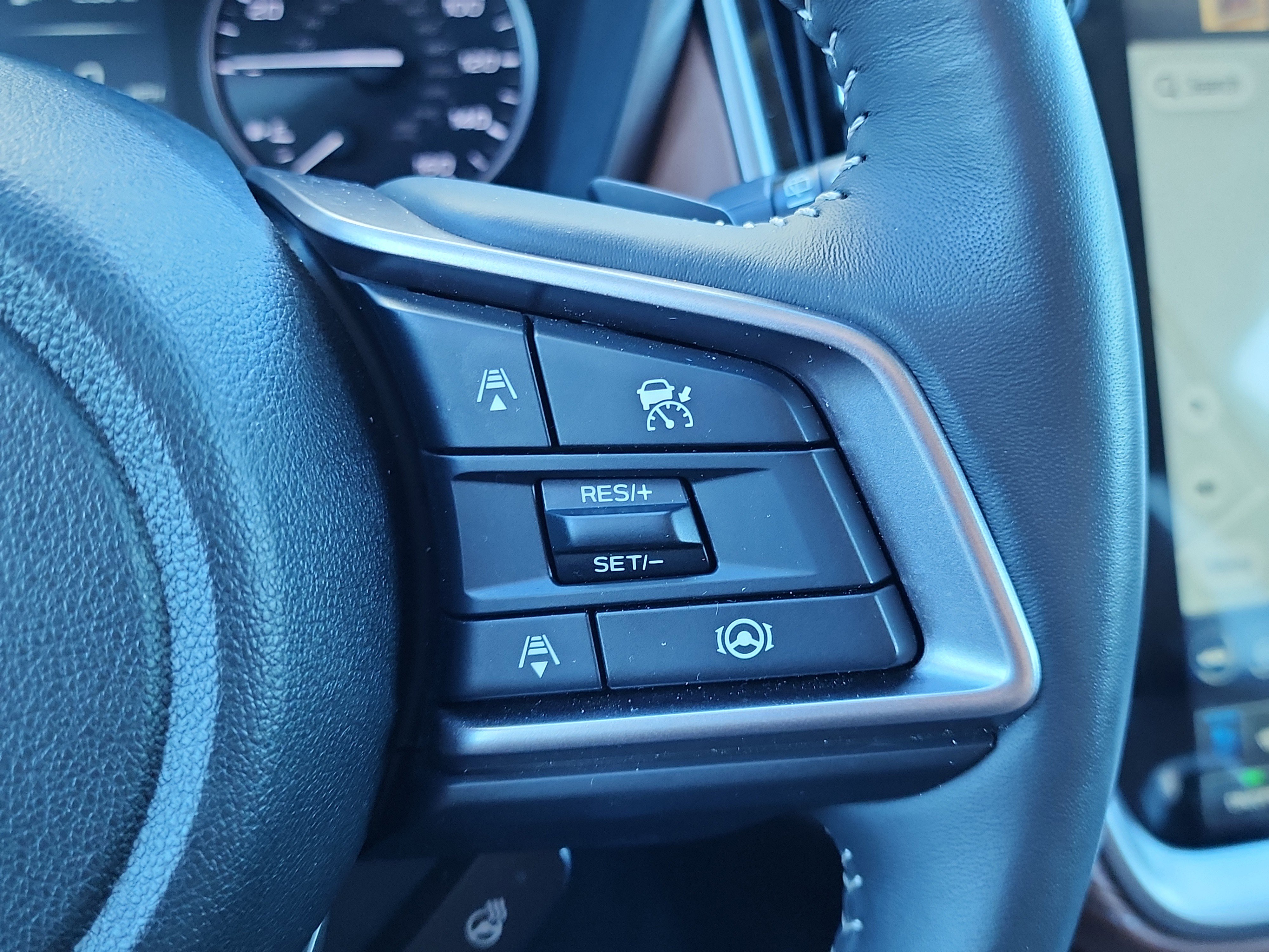 Certified 2025 Subaru Outback Touring w/ Tech Package 3 image 21