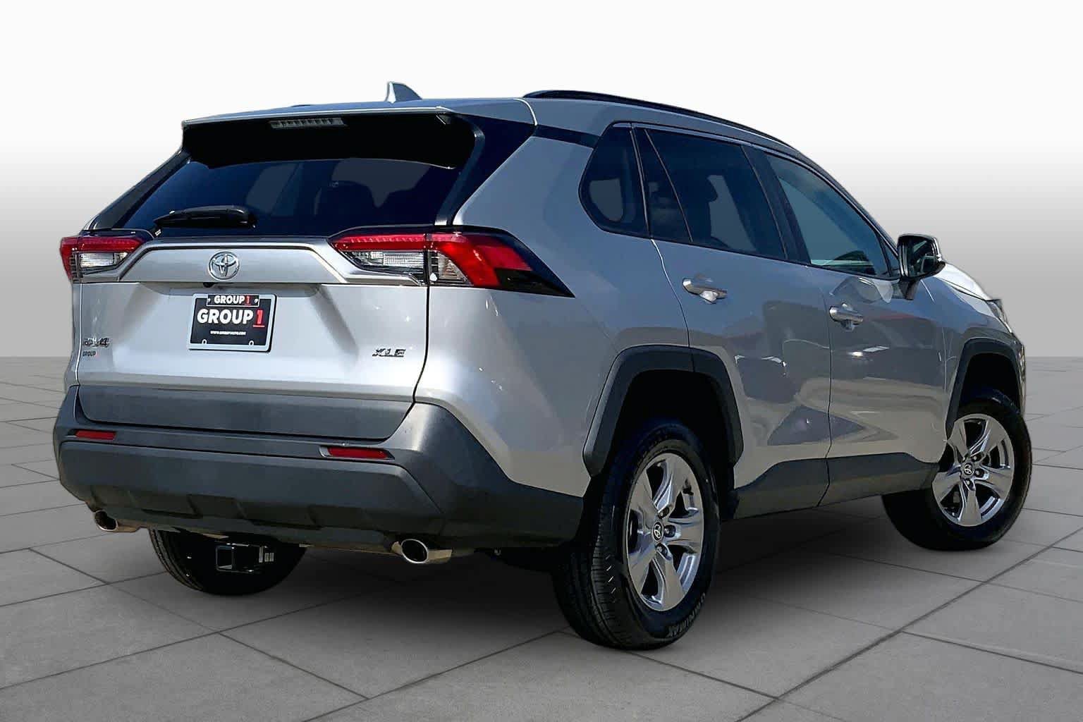 Used 2023 Toyota RAV4 XLE FWD image 25