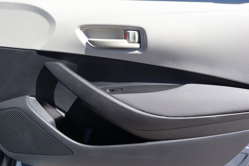 Certified 2023 Toyota Corolla LE image 24