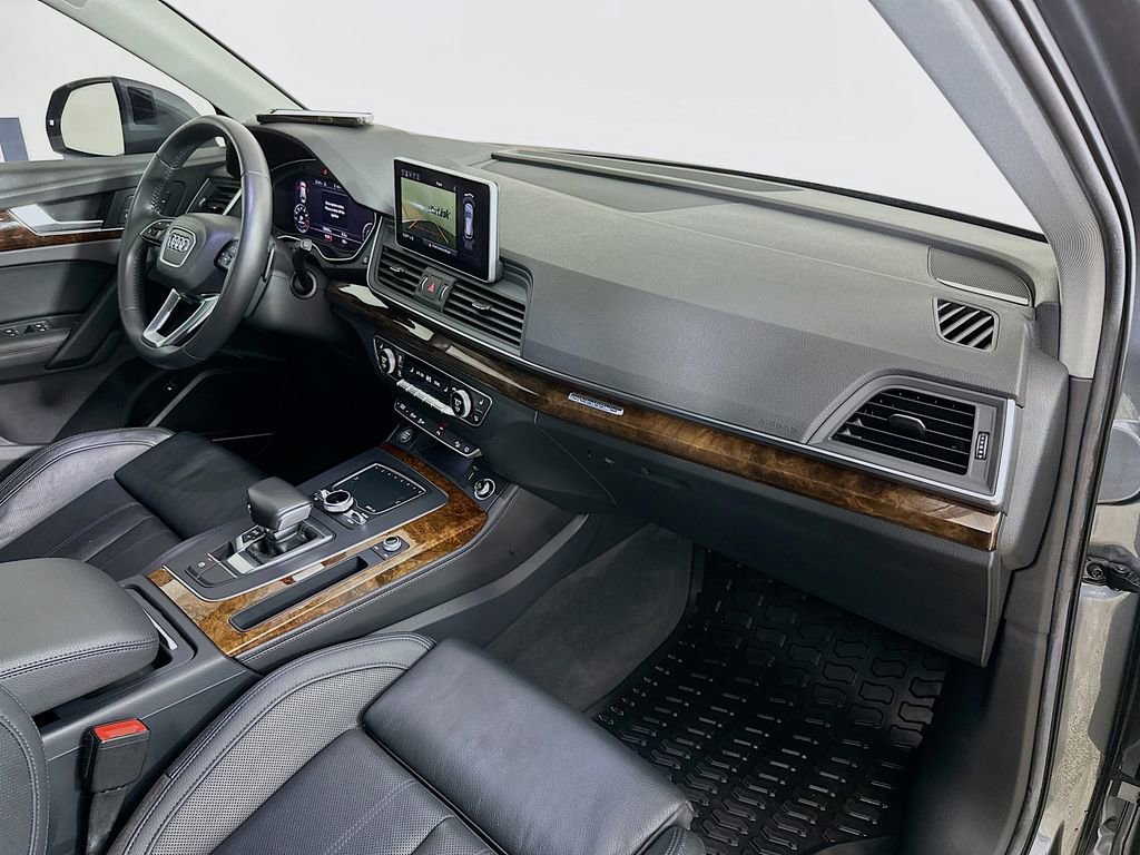Used 2018 Audi Q5 Prestige w/ Prestige Package image 37