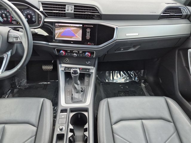 Certified 2024 Audi Q3 2.0T Premium w/ Convenience Package AWD/4WD image 14