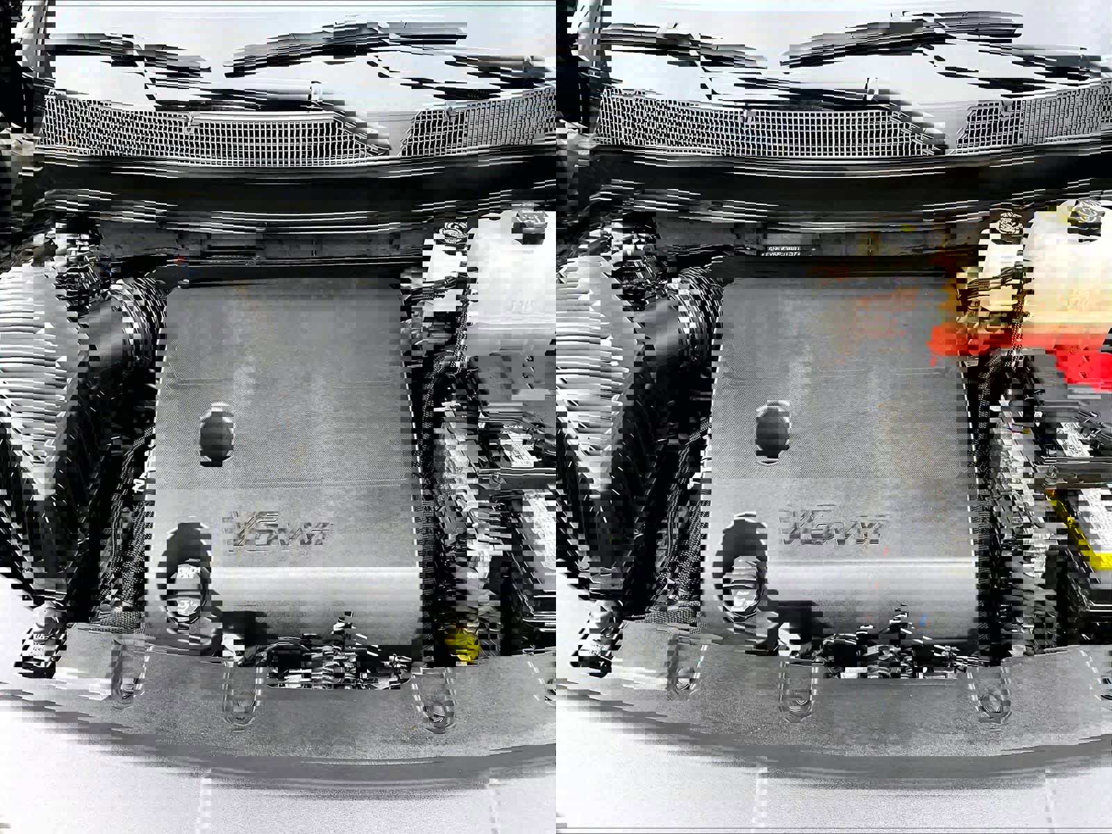 Used 2023 Chevrolet Traverse LT w/ Midnight/Sport Edition image 31