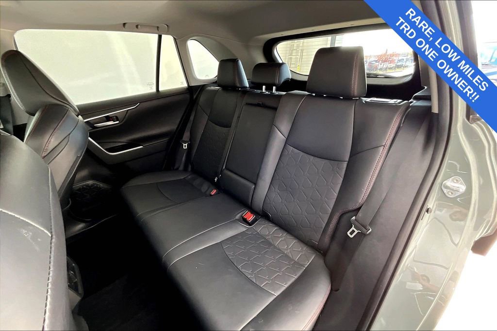 Used 2020 Toyota RAV4 TRD Off-Road image 34