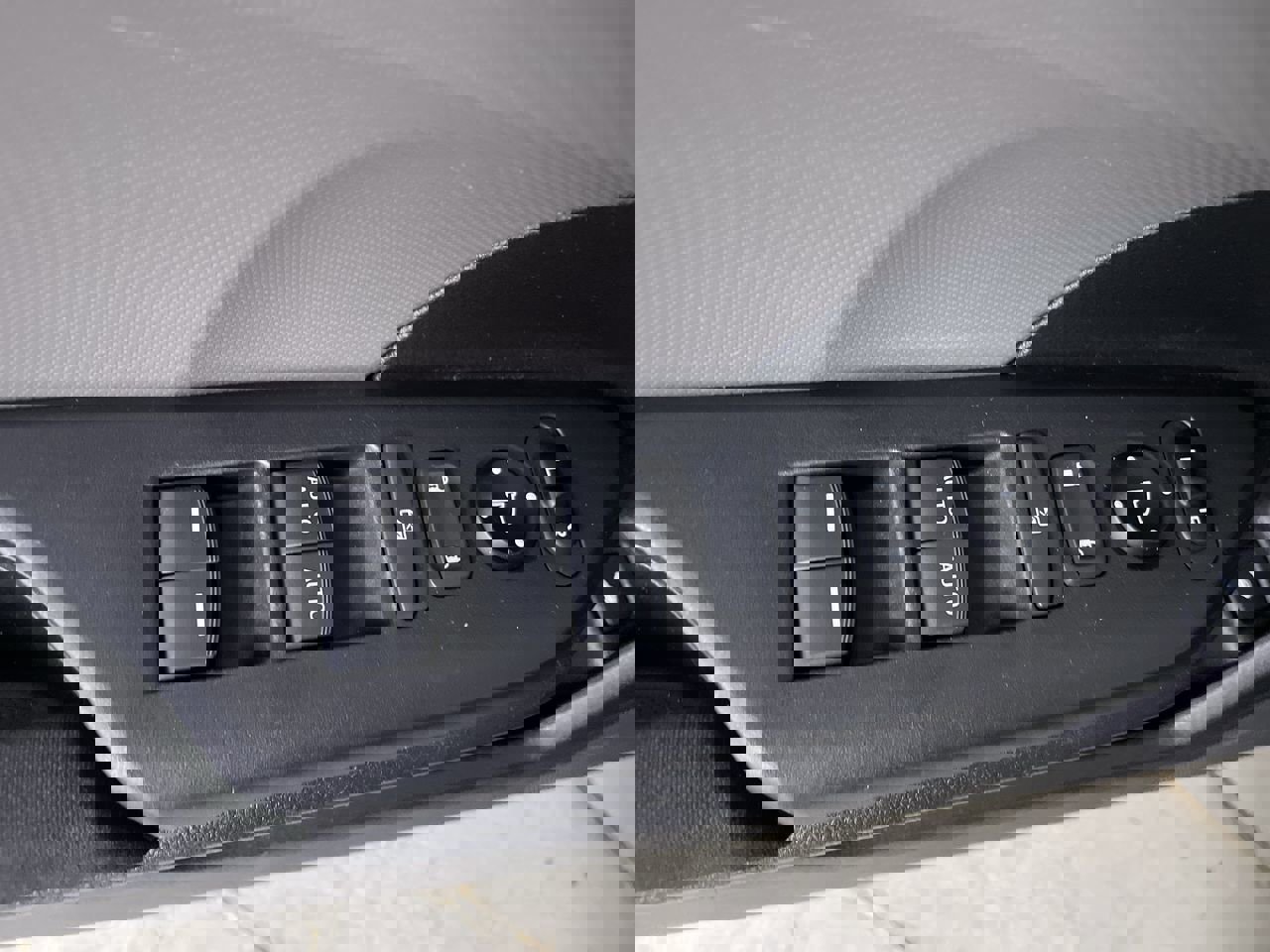 Used 2019 Honda Civic LX image 11