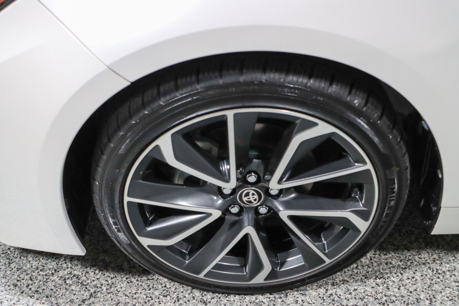 Used 2020 Toyota Corolla SE FWD image 11