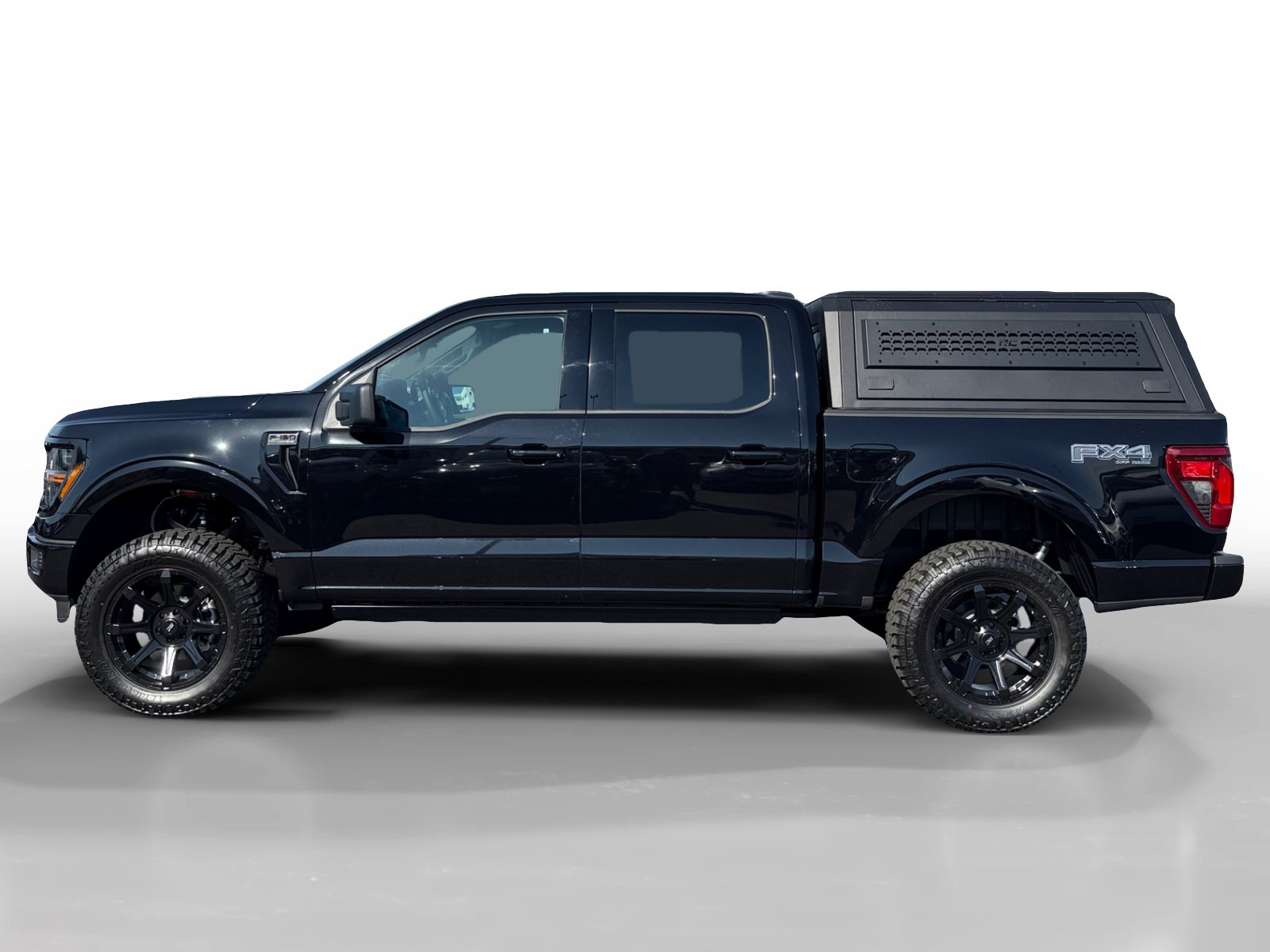 New 2026 Ford F150 XLT w/ FX4 Off-Road Package AWD/4WD image 2