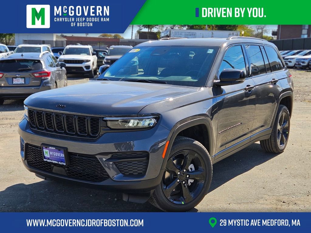 New 2025 Jeep Grand Cherokee Altitude image 1