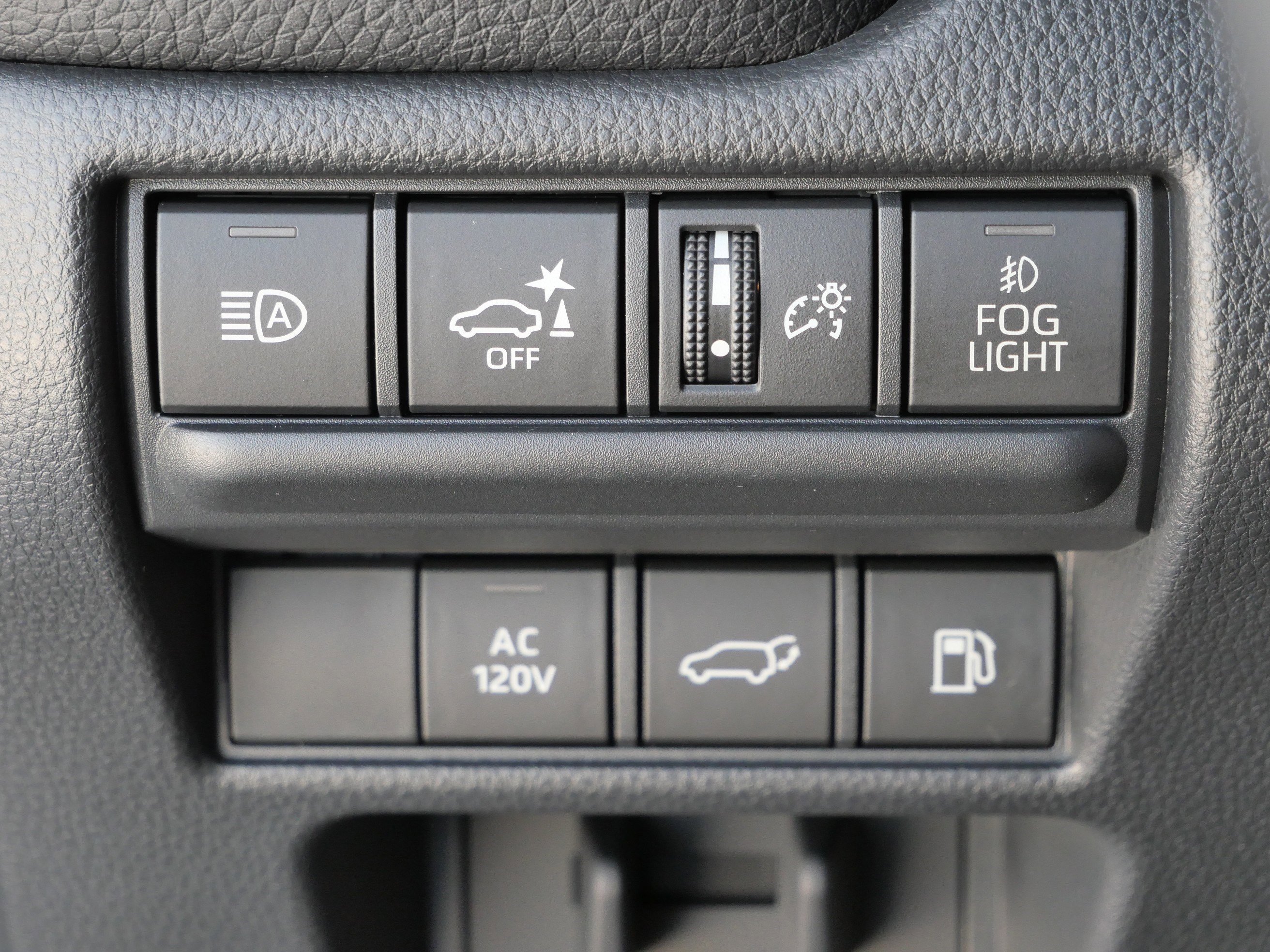 Used 2026 Toyota Land Cruiser image 21