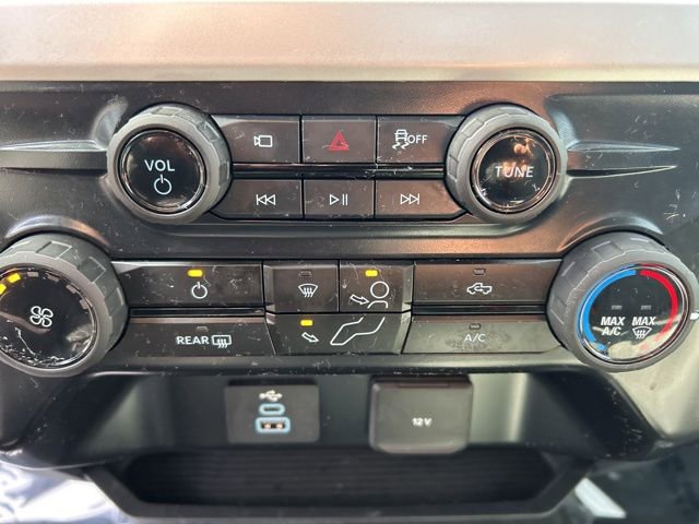 Used 2025 Ford F450 XLT w/ 360-Degree Camera Package image 19
