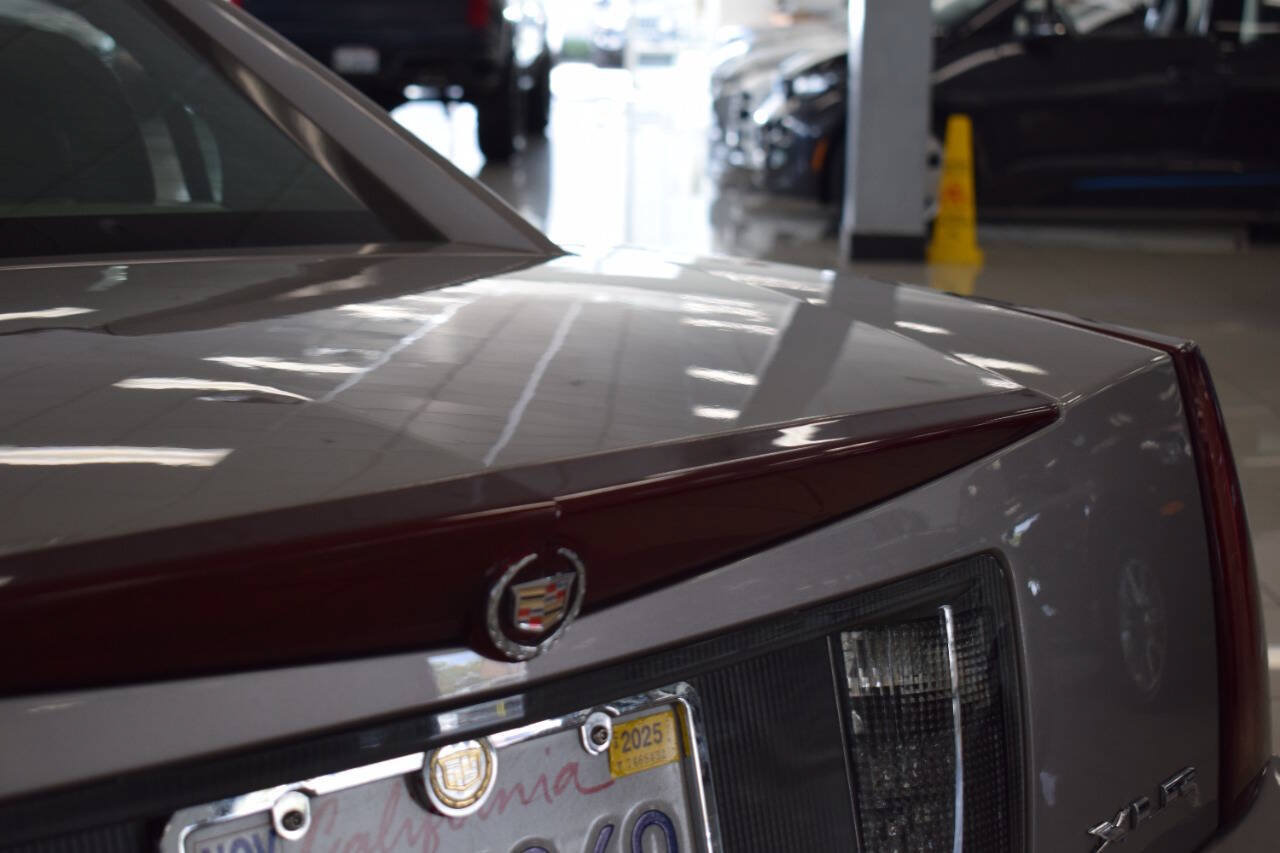 Used 2005 Cadillac XLR RWD image 47