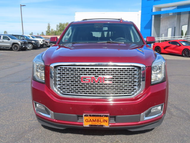 Used 2017 GMC Yukon Denali w/ Open Road Package AWD/4WD image 2