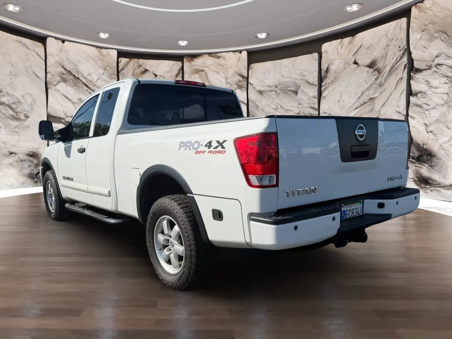 Used 2012 Nissan Titan SV AWD/4WD image 8
