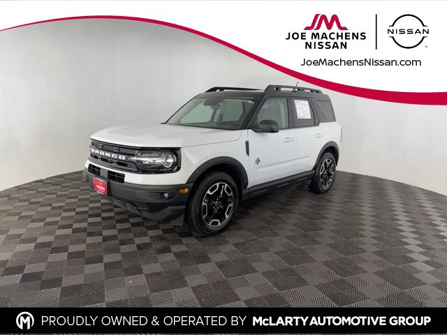 Used 2024 Ford Bronco Sport Outer Banks w/ Tech Package image 3